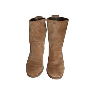 White mountain suede boots